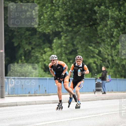 30.06.2024 - hella hamburg halbmarathon Dr. Thomas Lammeyer http://msf.ph/oto/6404059 30.06.2024 09:00:12 Kennedybrücke 0422, 2042 meine-sportfotos.de