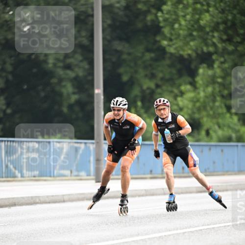 30.06.2024 - hella hamburg halbmarathon Dr. Thomas Lammeyer http://msf.ph/oto/6404088 30.06.2024 09:00:12 Kennedybrücke  meine-sportfotos.de