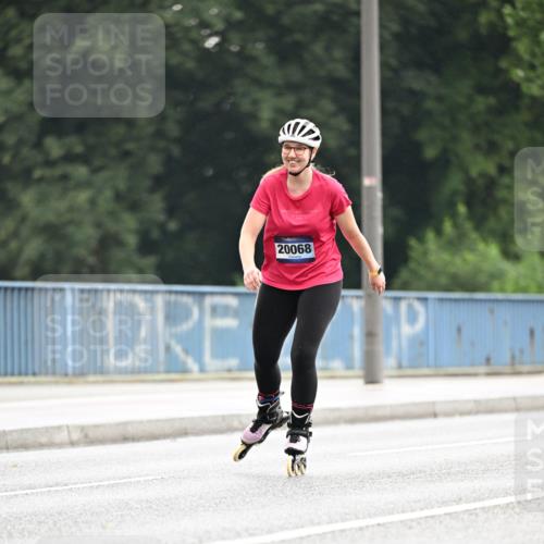 30.06.2024 - hella hamburg halbmarathon Dr. Thomas Lammeyer http://msf.ph/oto/6404176 30.06.2024 09:00:14 Kennedybrücke 20068 meine-sportfotos.de