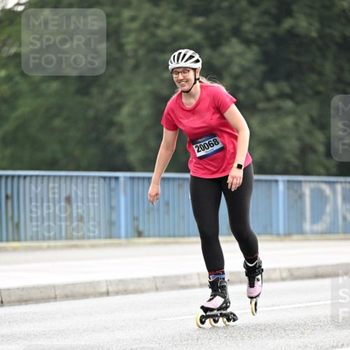 30.06.2024 - hella hamburg halbmarathon Dr. Thomas Lammeyer http://msf.ph/oto/6404249 30.06.2024 09:00:15 Kennedybrücke 20068 meine-sportfotos.de