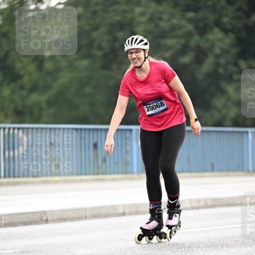 30.06.2024 - hella hamburg halbmarathon Dr. Thomas Lammeyer http://msf.ph/oto/6404264 30.06.2024 09:00:15 Kennedybrücke 20068 meine-sportfotos.de