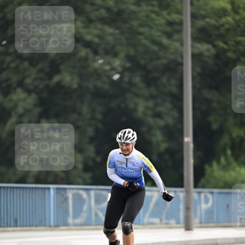 30.06.2024 - hella hamburg halbmarathon Dr. Thomas Lammeyer http://msf.ph/oto/6404453 30.06.2024 09:00:21 Kennedybrücke  meine-sportfotos.de