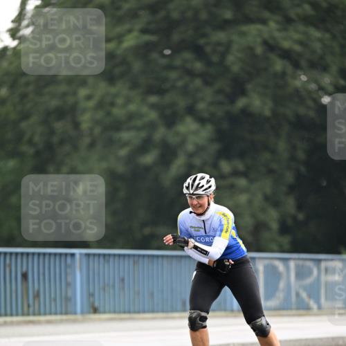 30.06.2024 - hella hamburg halbmarathon Dr. Thomas Lammeyer http://msf.ph/oto/6404487 30.06.2024 09:00:21 Kennedybrücke  meine-sportfotos.de