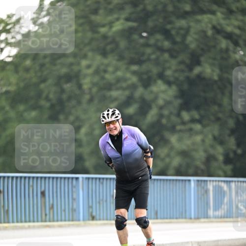30.06.2024 - hella hamburg halbmarathon Dr. Thomas Lammeyer http://msf.ph/oto/6404597 30.06.2024 09:00:27 Kennedybrücke  meine-sportfotos.de