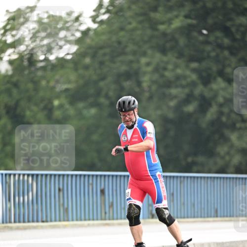 30.06.2024 - hella hamburg halbmarathon Dr. Thomas Lammeyer http://msf.ph/oto/6404692 30.06.2024 09:00:50 Kennedybrücke 60 meine-sportfotos.de