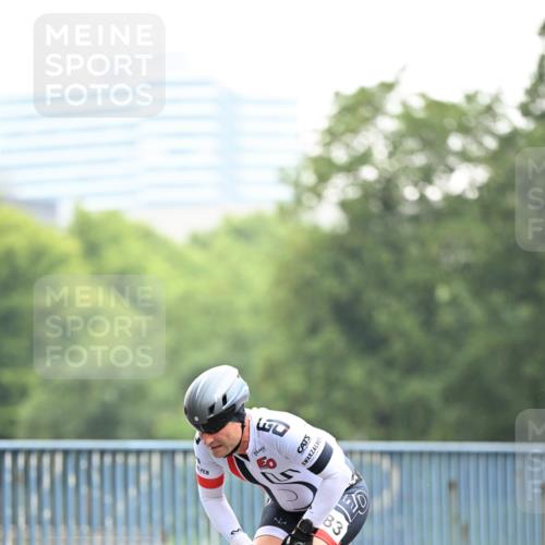 30.06.2024 - hella hamburg halbmarathon Dr. Thomas Lammeyer http://msf.ph/oto/6405919 30.06.2024 09:03:12 Kennedybrücke 83, 322022 meine-sportfotos.de