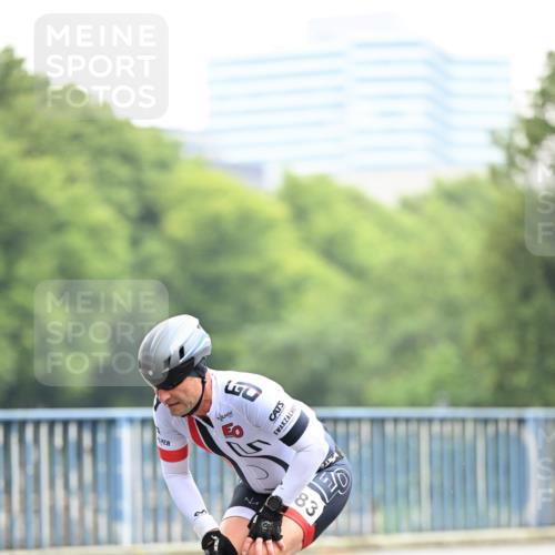 30.06.2024 - hella hamburg halbmarathon Dr. Thomas Lammeyer http://msf.ph/oto/6405948 30.06.2024 09:03:12 Kennedybrücke 83, 32222 meine-sportfotos.de