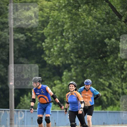 30.06.2024 - hella hamburg halbmarathon Dr. Thomas Lammeyer http://msf.ph/oto/6406074 30.06.2024 09:03:16 Kennedybrücke  meine-sportfotos.de
