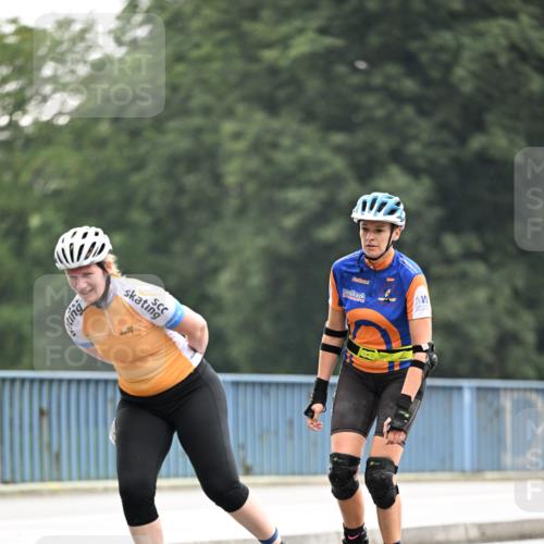30.06.2024 - hella hamburg halbmarathon Dr. Thomas Lammeyer http://msf.ph/oto/6406718 30.06.2024 09:03:26 Kennedybrücke  meine-sportfotos.de