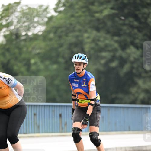 30.06.2024 - hella hamburg halbmarathon Dr. Thomas Lammeyer http://msf.ph/oto/6406752 30.06.2024 09:03:26 Kennedybrücke  meine-sportfotos.de