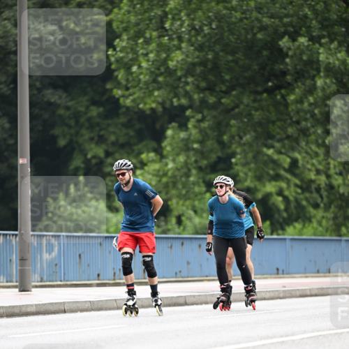 30.06.2024 - hella hamburg halbmarathon Dr. Thomas Lammeyer http://msf.ph/oto/6406844 30.06.2024 09:03:39 Kennedybrücke  meine-sportfotos.de