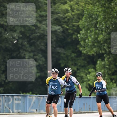 30.06.2024 - hella hamburg halbmarathon Dr. Thomas Lammeyer http://msf.ph/oto/6407373 30.06.2024 09:04:06 Kennedybrücke 20, 2 meine-sportfotos.de