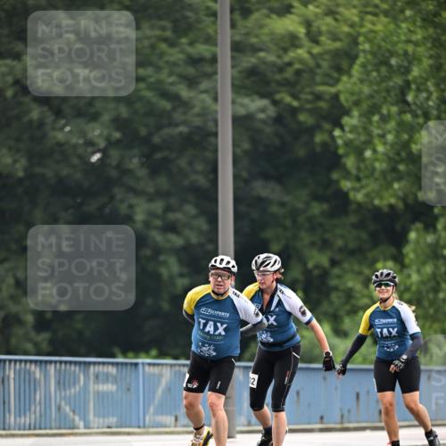 30.06.2024 - hella hamburg halbmarathon Dr. Thomas Lammeyer http://msf.ph/oto/6407390 30.06.2024 09:04:06 Kennedybrücke 02 meine-sportfotos.de