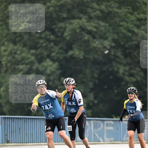 30.06.2024 - hella hamburg halbmarathon Dr. Thomas Lammeyer http://msf.ph/oto/6407497 30.06.2024 09:04:07 Kennedybrücke 02 meine-sportfotos.de