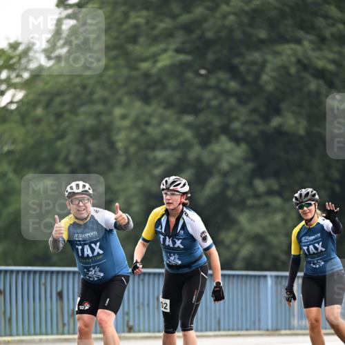 30.06.2024 - hella hamburg halbmarathon Dr. Thomas Lammeyer http://msf.ph/oto/6407511 30.06.2024 09:04:08 Kennedybrücke 02 meine-sportfotos.de
