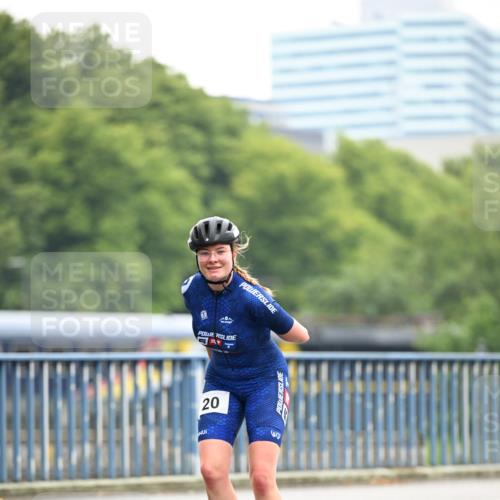 30.06.2024 - hella hamburg halbmarathon Dr. Thomas Lammeyer http://msf.ph/oto/6407622 30.06.2024 09:04:12 Kennedybrücke 20, 20 meine-sportfotos.de
