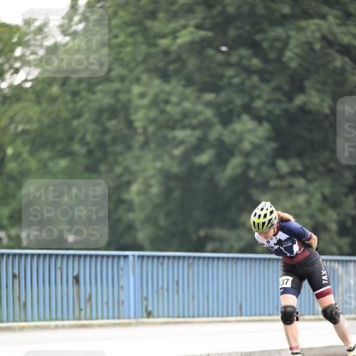 30.06.2024 - hella hamburg halbmarathon Dr. Thomas Lammeyer http://msf.ph/oto/6407676 30.06.2024 09:04:23 Kennedybrücke 37 meine-sportfotos.de