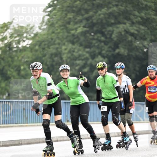 30.06.2024 - hella hamburg halbmarathon Dr. Thomas Lammeyer http://msf.ph/oto/6407943 30.06.2024 09:04:33 Kennedybrücke 57, 02, 20302 meine-sportfotos.de