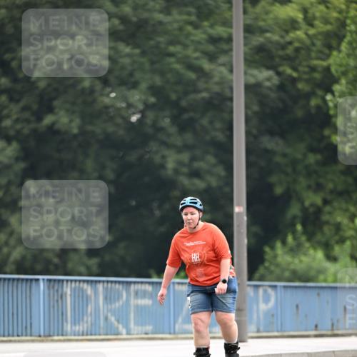 30.06.2024 - hella hamburg halbmarathon Dr. Thomas Lammeyer http://msf.ph/oto/6408133 30.06.2024 09:04:46 Kennedybrücke  meine-sportfotos.de