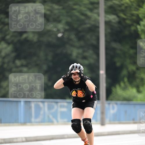 30.06.2024 - hella hamburg halbmarathon Dr. Thomas Lammeyer http://msf.ph/oto/6408817 30.06.2024 09:05:09 Kennedybrücke 2017, 10 meine-sportfotos.de