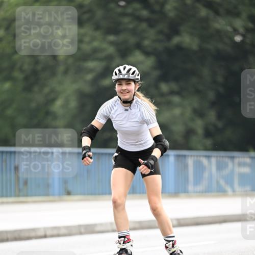 30.06.2024 - hella hamburg halbmarathon Dr. Thomas Lammeyer http://msf.ph/oto/6408969 30.06.2024 09:05:11 Kennedybrücke  meine-sportfotos.de