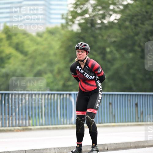 30.06.2024 - hella hamburg halbmarathon Dr. Thomas Lammeyer http://msf.ph/oto/6409268 30.06.2024 09:05:20 Kennedybrücke  meine-sportfotos.de