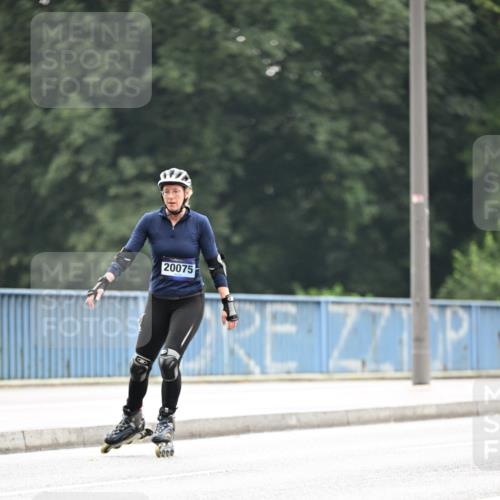 30.06.2024 - hella hamburg halbmarathon Dr. Thomas Lammeyer http://msf.ph/oto/6409343 30.06.2024 09:05:37 Kennedybrücke 20075 meine-sportfotos.de