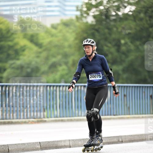 30.06.2024 - hella hamburg halbmarathon Dr. Thomas Lammeyer http://msf.ph/oto/6409522 30.06.2024 09:05:38 Kennedybrücke 20075 meine-sportfotos.de