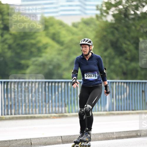 30.06.2024 - hella hamburg halbmarathon Dr. Thomas Lammeyer http://msf.ph/oto/6409542 30.06.2024 09:05:38 Kennedybrücke 20075 meine-sportfotos.de