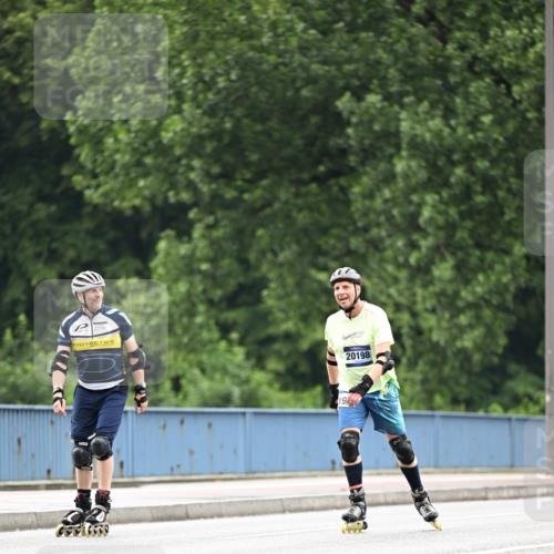 30.06.2024 - hella hamburg halbmarathon Dr. Thomas Lammeyer http://msf.ph/oto/6410933 30.06.2024 09:06:23 Kennedybrücke 19, 20198 meine-sportfotos.de