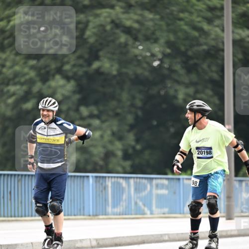 30.06.2024 - hella hamburg halbmarathon Dr. Thomas Lammeyer http://msf.ph/oto/6411281 30.06.2024 09:06:25 Kennedybrücke 98, 20198 meine-sportfotos.de