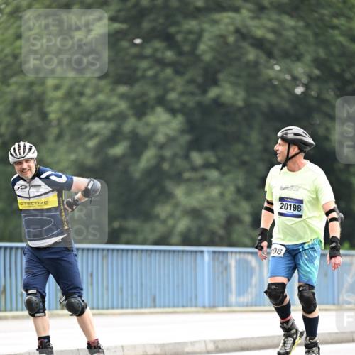 30.06.2024 - hella hamburg halbmarathon Dr. Thomas Lammeyer http://msf.ph/oto/6411354 30.06.2024 09:06:25 Kennedybrücke 20198, 198 meine-sportfotos.de