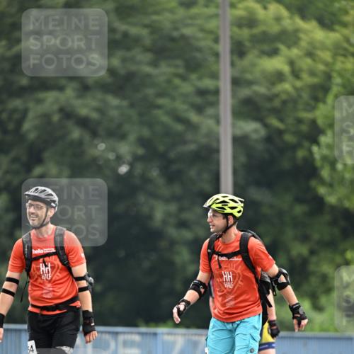 30.06.2024 - hella hamburg halbmarathon Dr. Thomas Lammeyer http://msf.ph/oto/6411769 30.06.2024 09:06:38 Kennedybrücke 54 meine-sportfotos.de