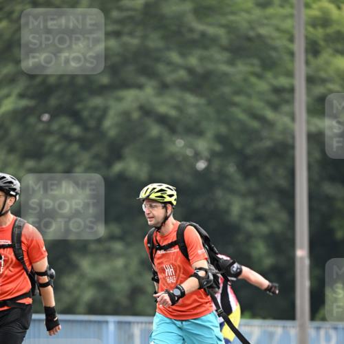 30.06.2024 - hella hamburg halbmarathon Dr. Thomas Lammeyer http://msf.ph/oto/6411842 30.06.2024 09:06:38 Kennedybrücke  meine-sportfotos.de