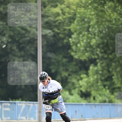 30.06.2024 - hella hamburg halbmarathon Dr. Thomas Lammeyer http://msf.ph/oto/6412154 30.06.2024 09:07:04 Kennedybrücke 191 meine-sportfotos.de