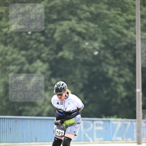 30.06.2024 - hella hamburg halbmarathon Dr. Thomas Lammeyer http://msf.ph/oto/6412253 30.06.2024 09:07:04 Kennedybrücke 191 meine-sportfotos.de