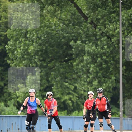 30.06.2024 - hella hamburg halbmarathon Dr. Thomas Lammeyer http://msf.ph/oto/6412608 30.06.2024 09:07:20 Kennedybrücke 14, 20090 meine-sportfotos.de