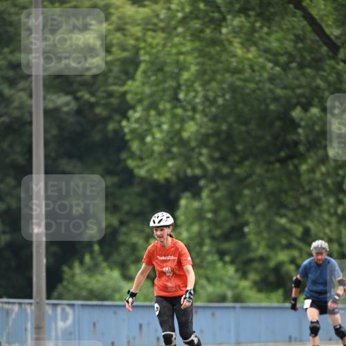 30.06.2024 - hella hamburg halbmarathon Dr. Thomas Lammeyer http://msf.ph/oto/6413267 30.06.2024 09:07:30 Kennedybrücke  meine-sportfotos.de