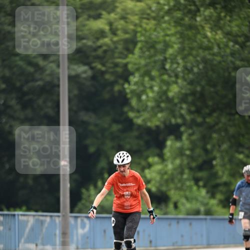 30.06.2024 - hella hamburg halbmarathon Dr. Thomas Lammeyer http://msf.ph/oto/6413325 30.06.2024 09:07:31 Kennedybrücke  meine-sportfotos.de