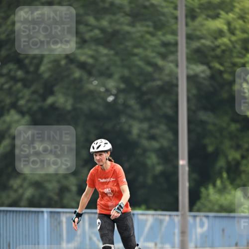 30.06.2024 - hella hamburg halbmarathon Dr. Thomas Lammeyer http://msf.ph/oto/6413538 30.06.2024 09:07:32 Kennedybrücke  meine-sportfotos.de
