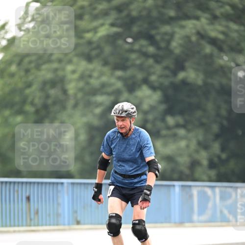 30.06.2024 - hella hamburg halbmarathon Dr. Thomas Lammeyer http://msf.ph/oto/6413779 30.06.2024 09:07:34 Kennedybrücke  meine-sportfotos.de