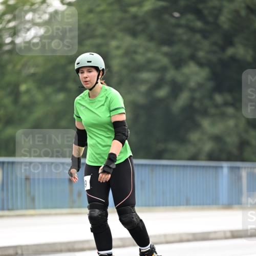 30.06.2024 - hella hamburg halbmarathon Dr. Thomas Lammeyer http://msf.ph/oto/6414839 30.06.2024 09:07:57 Kennedybrücke 6 meine-sportfotos.de