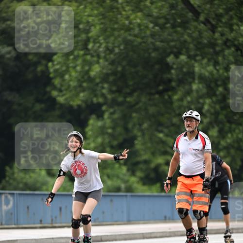 30.06.2024 - hella hamburg halbmarathon Dr. Thomas Lammeyer http://msf.ph/oto/6414950 30.06.2024 09:08:09 Kennedybrücke  meine-sportfotos.de