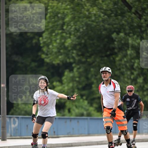 30.06.2024 - hella hamburg halbmarathon Dr. Thomas Lammeyer http://msf.ph/oto/6415028 30.06.2024 09:08:09 Kennedybrücke  meine-sportfotos.de