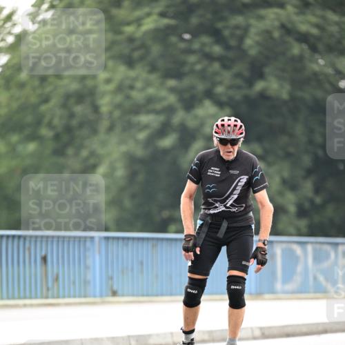 30.06.2024 - hella hamburg halbmarathon Dr. Thomas Lammeyer http://msf.ph/oto/6415718 30.06.2024 09:08:13 Kennedybrücke  meine-sportfotos.de