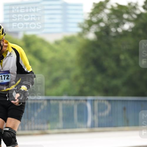 30.06.2024 - hella hamburg halbmarathon Dr. Thomas Lammeyer http://msf.ph/oto/6417347 30.06.2024 09:09:21 Kennedybrücke 0172 meine-sportfotos.de