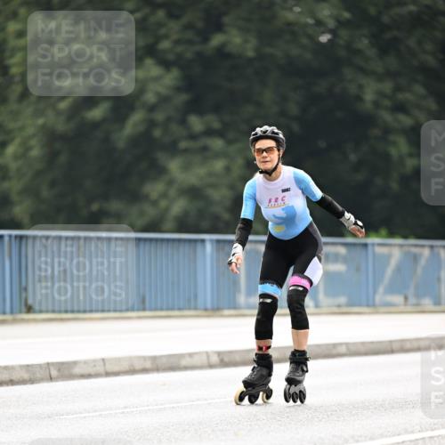 30.06.2024 - hella hamburg halbmarathon Dr. Thomas Lammeyer http://msf.ph/oto/6418992 30.06.2024 09:09:54 Kennedybrücke  meine-sportfotos.de