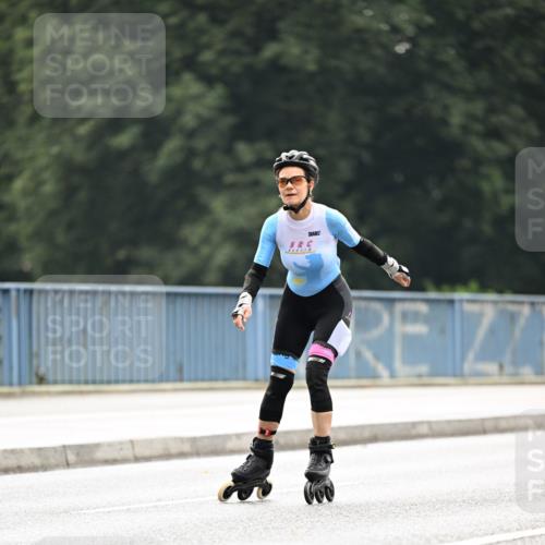 30.06.2024 - hella hamburg halbmarathon Dr. Thomas Lammeyer http://msf.ph/oto/6419005 30.06.2024 09:09:54 Kennedybrücke  meine-sportfotos.de