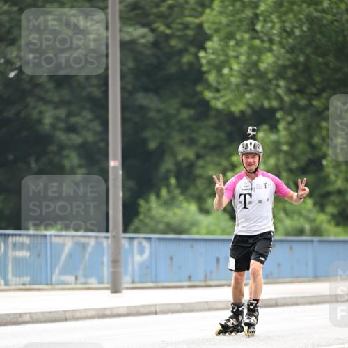 30.06.2024 - hella hamburg halbmarathon Dr. Thomas Lammeyer http://msf.ph/oto/6419161 30.06.2024 09:10:00 Kennedybrücke  meine-sportfotos.de