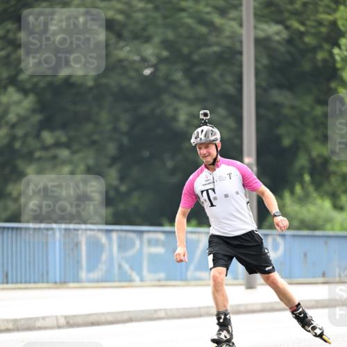 30.06.2024 - hella hamburg halbmarathon Dr. Thomas Lammeyer http://msf.ph/oto/6419265 30.06.2024 09:10:01 Kennedybrücke  meine-sportfotos.de